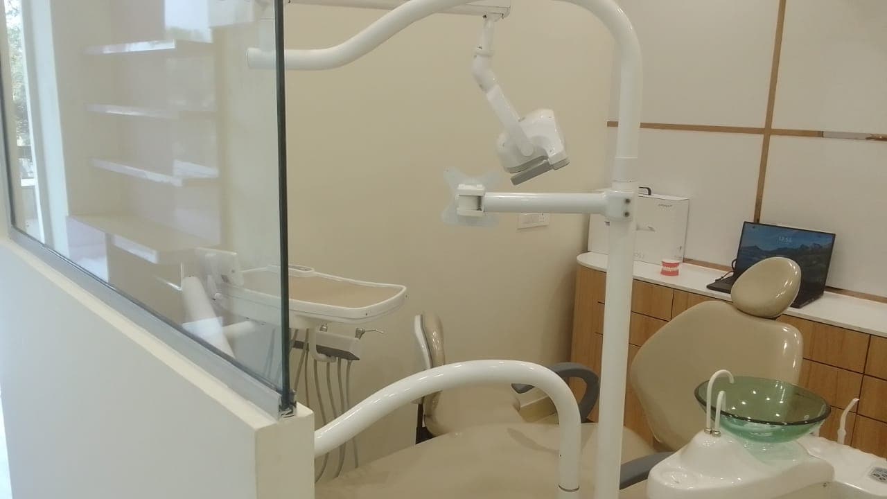 Best Dentist In Dezy Mulund